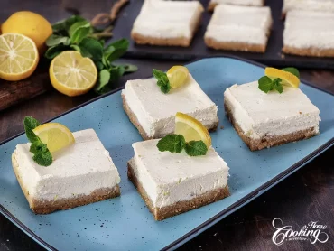 Lemon Cottage Cheese Cheesecake Bars