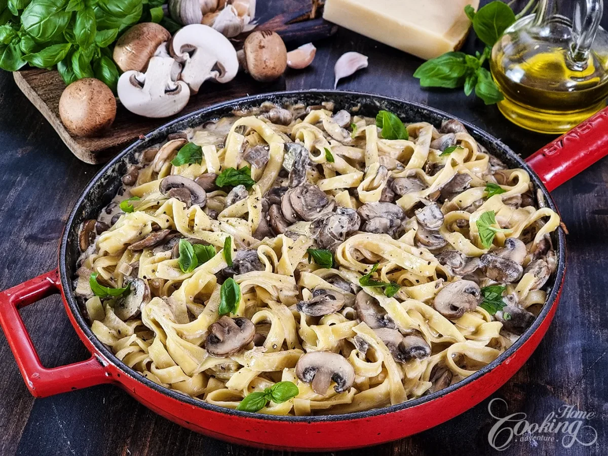 Creamy Mushroom Pasta
