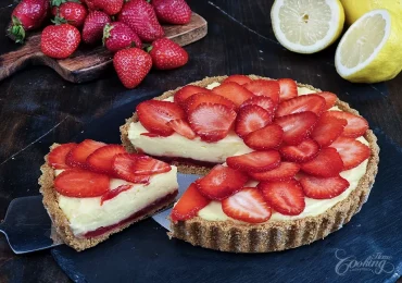 Strawberry Lemon Tart - No Bake
