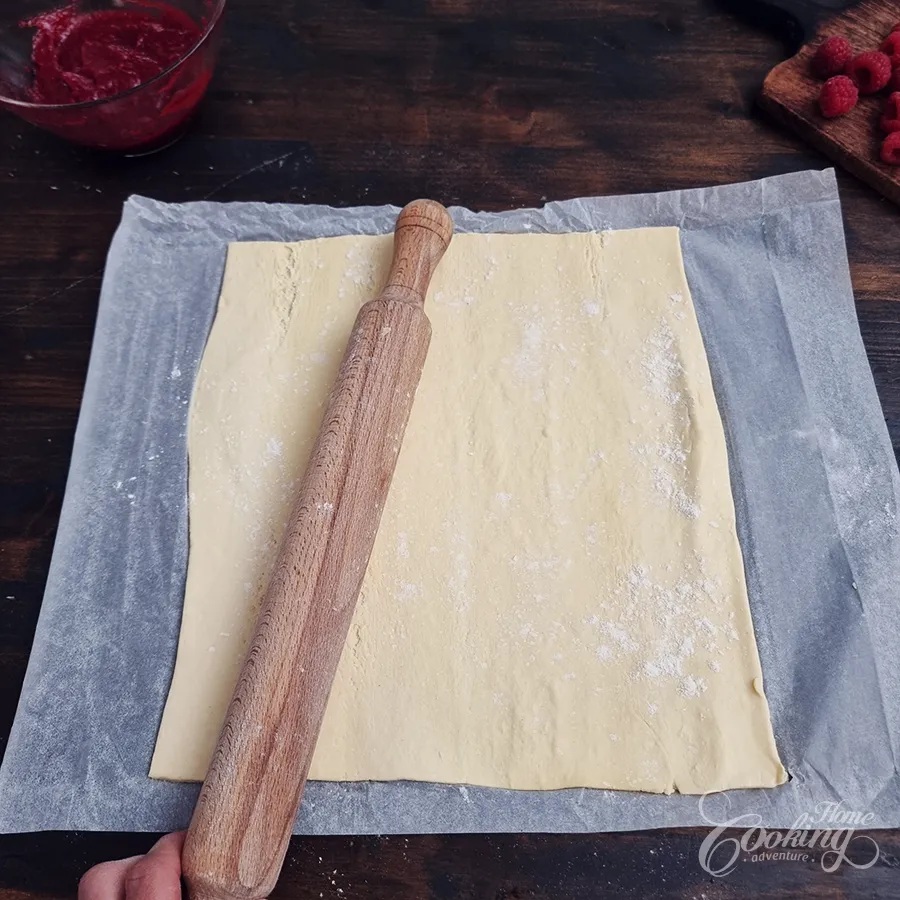 Raspberry Vanilla Custard Cake - step23