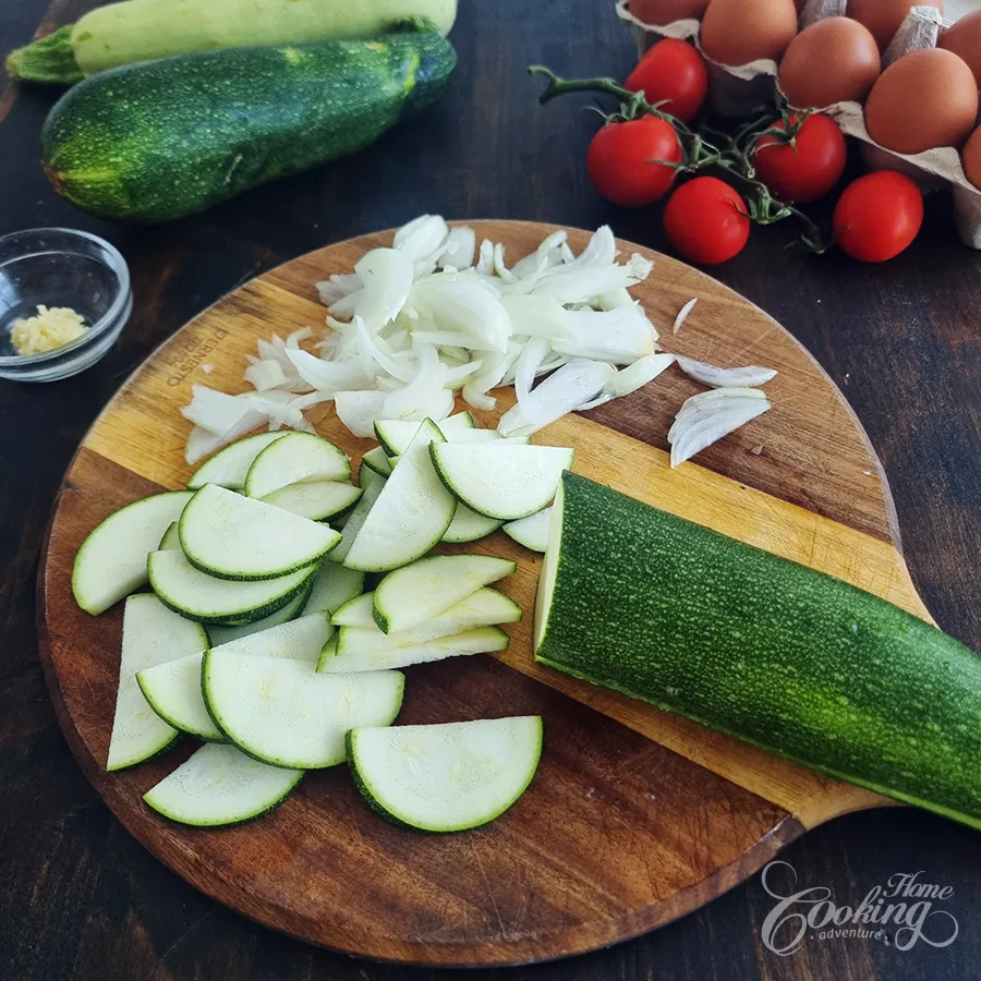 Zucchini Tomato Fritatta - step1