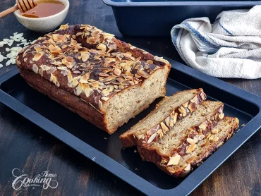 cottage cheese banana bread - no refined sugar