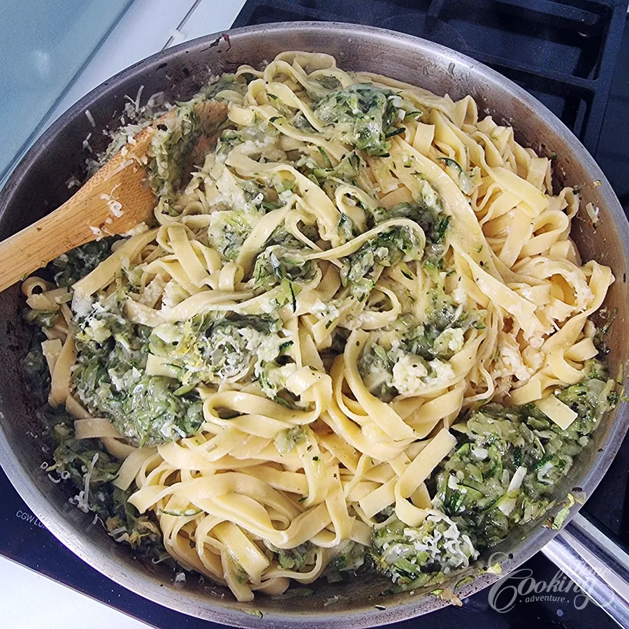 creamy zucchini pasta - step18