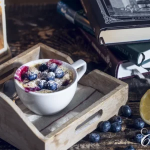 1 Minute – Blueberry Lemon Mug Cake
