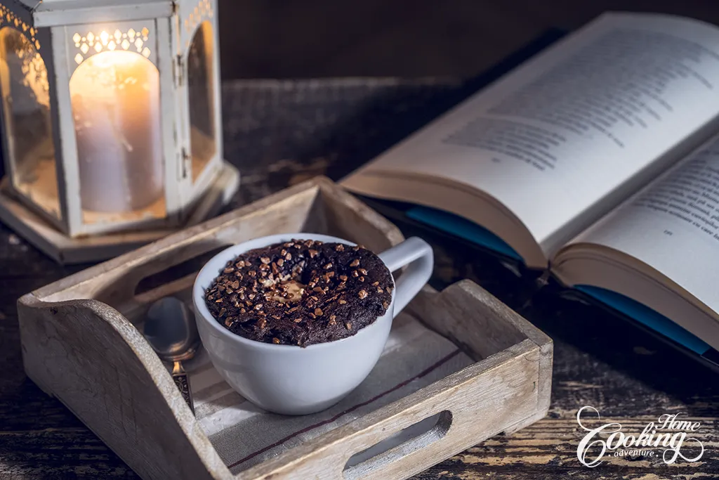 1 Minute – Chocolate Peanut Butter Mug Cake