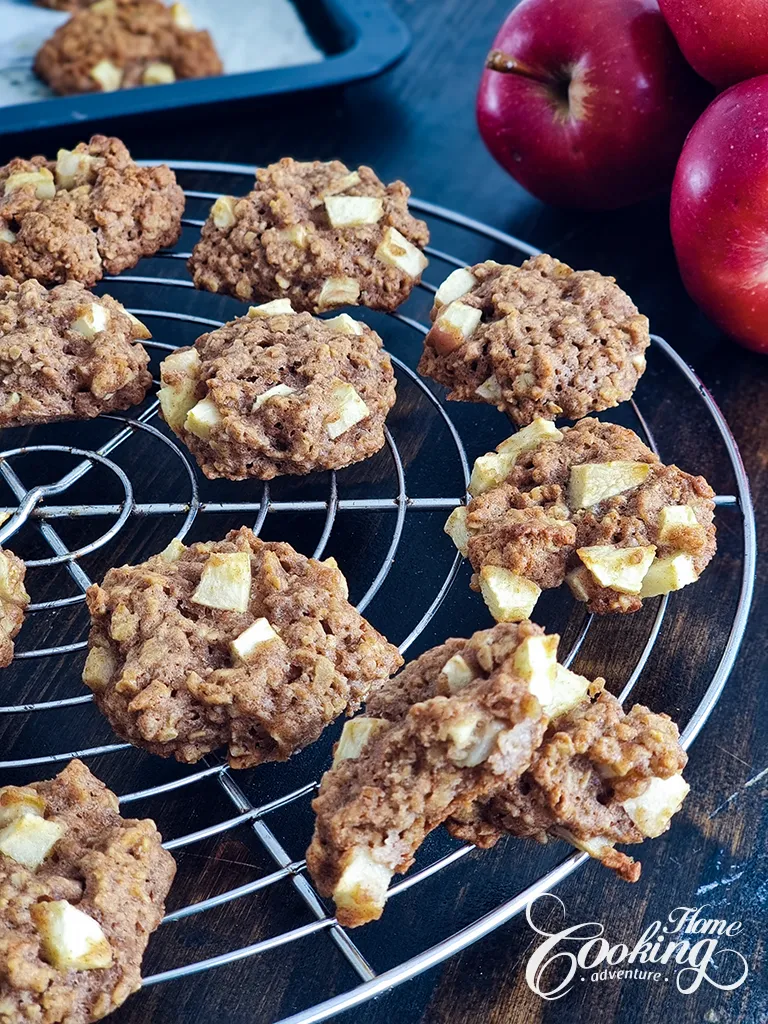 Apple Oatmeal Cookies